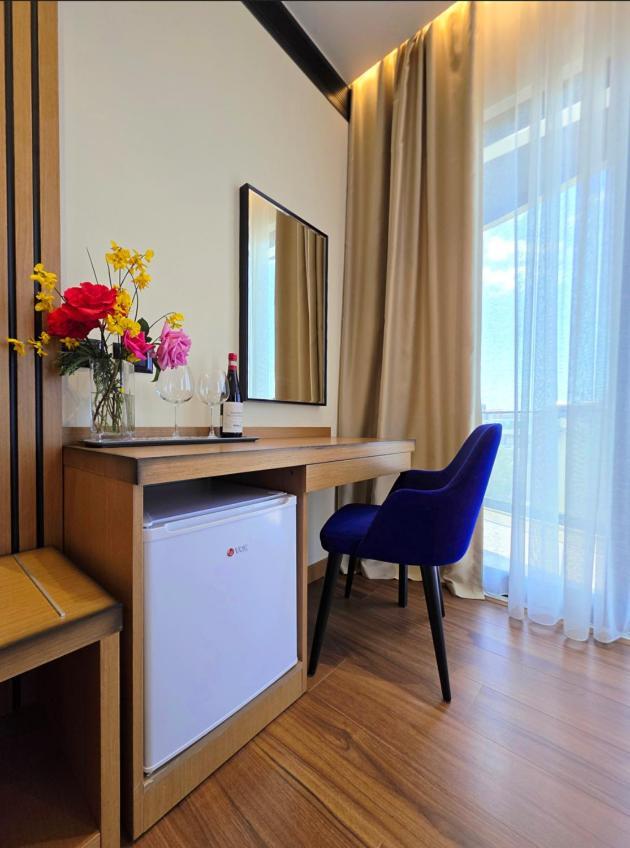 Valza Boutique Hotel Vlore Exterior photo