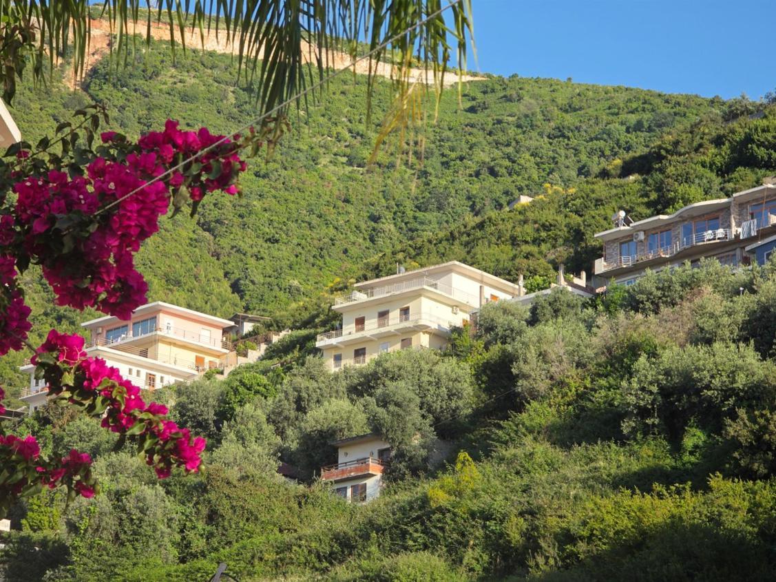 Valza Boutique Hotel Vlore Exterior photo